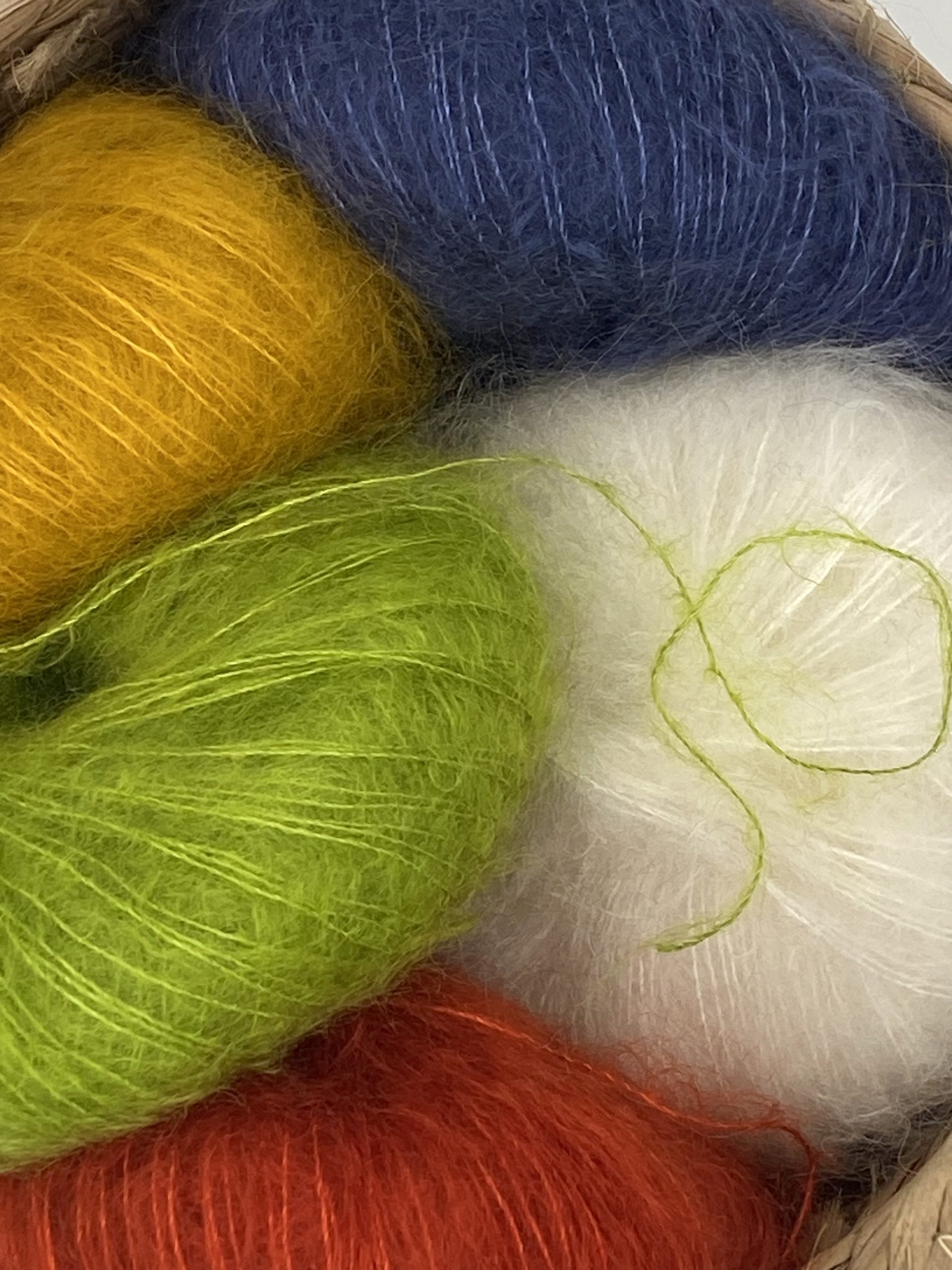 Fil à tricoter  TITIDA - 77% Mohair / 23% Soie